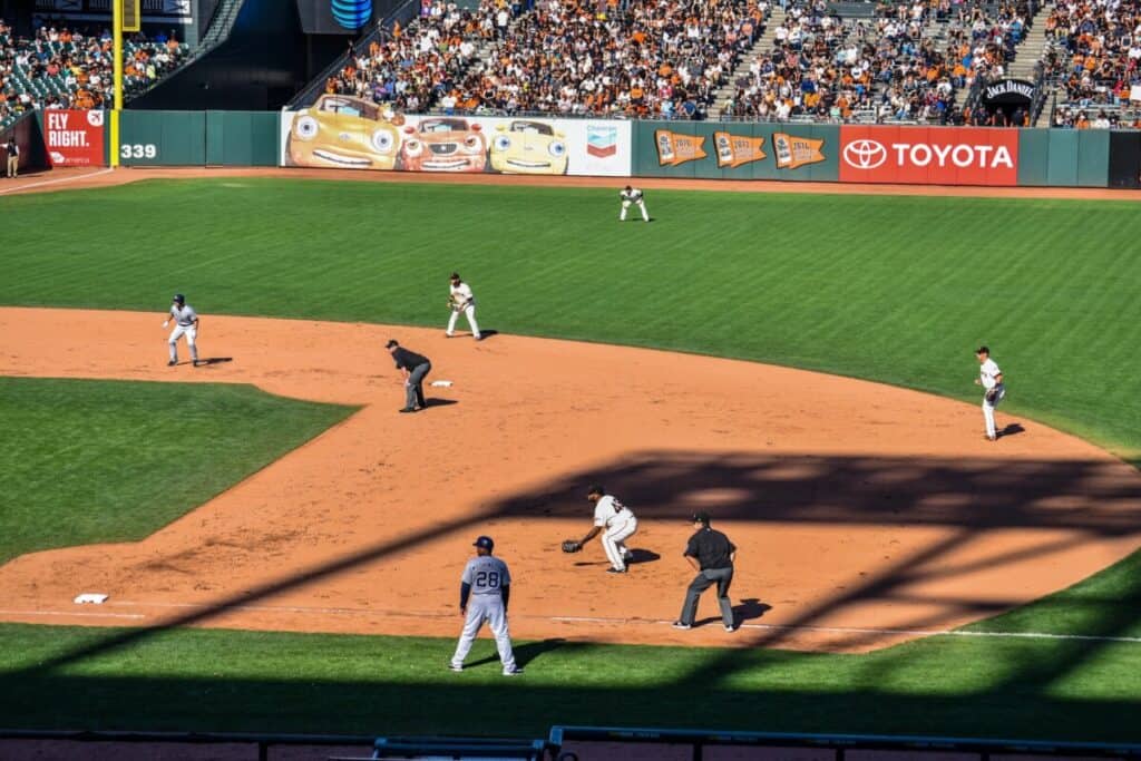 Men Playing Baseball 1024x683 