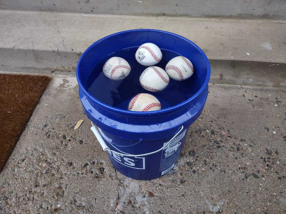 Which Types of Baseballs Sink in Water?
