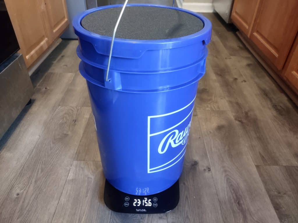 Weight of a 6-gallon bucket of baseballs