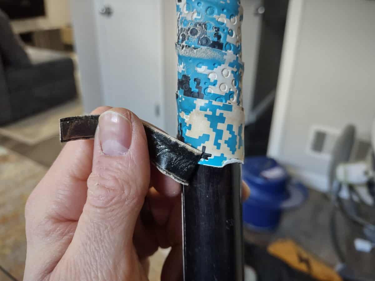 StepByStep Guide To Putting on A Lizard Skin Bat Grip