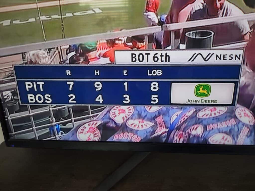 A baseball scoreboard on a TV that shows the LOB stat